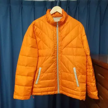 오렌지 퀼팅 다운 자켓