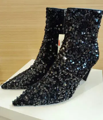 ZARA 택 포함 새상품 스팽글 장식 부츠 37