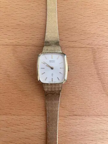 SEIKO 스퀘어 케이스 쿼츠 손목시계