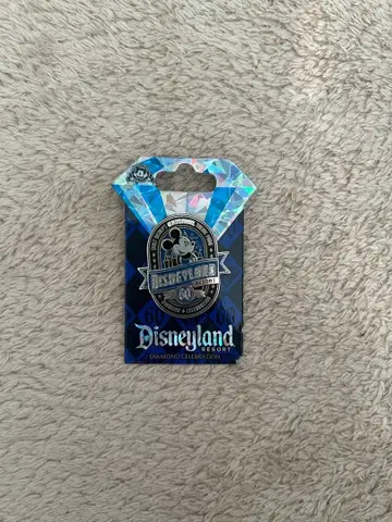 Disneyland 다이아몬드 셀레브레이션 핀 배지