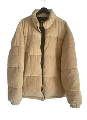 남성용 다운 자켓 베이지