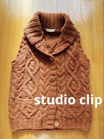 studio clip 브라운 케이블 짜임 니트 베스트