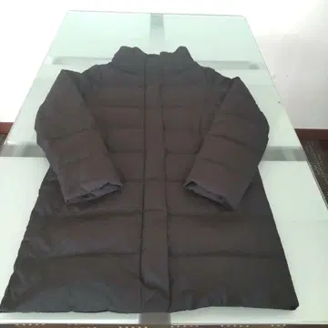 두클라쎄 다운 자켓 새상품급