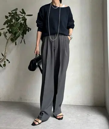 DouDou 드두 쭈리 맨투맨 네이비