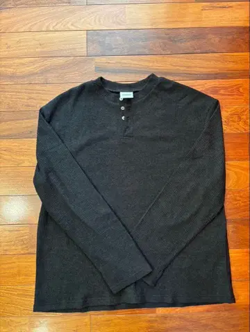 NOMANUAL HENLEY NECK KNIT LONG SLEEVE