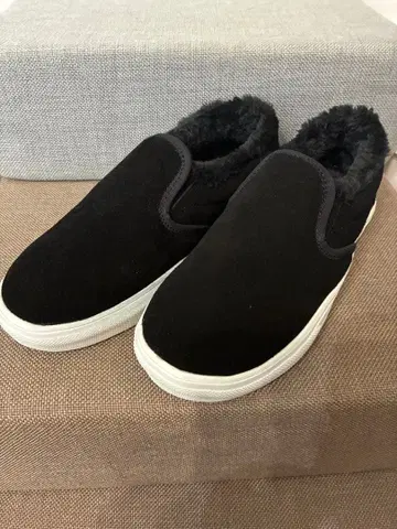 [ 새상품 ] 미네통카 WILDER 와일더 보아 슬립온 스웨이드 블랙