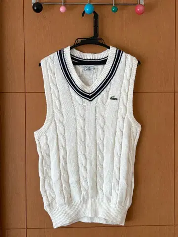 Lacoste 케이블 니트 V넥 베스트