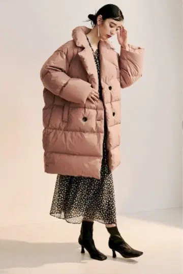 COEL 코엘 테일러드 다운 코트