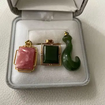 내추럴 스톤 펜던트 탑