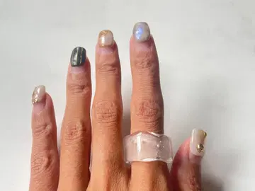 클리어 유리 반지