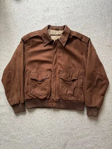브라운 가죽 자켓