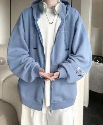 원 포인트 로고 지퍼 후드티 미사용 새상품