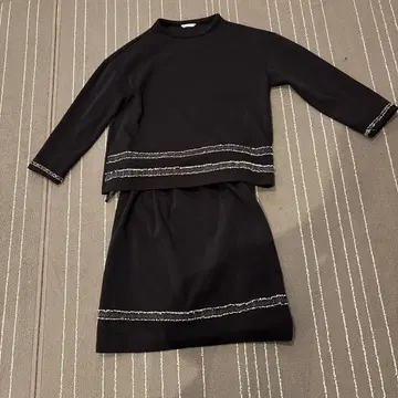 블랙 니트 스커트 셋업