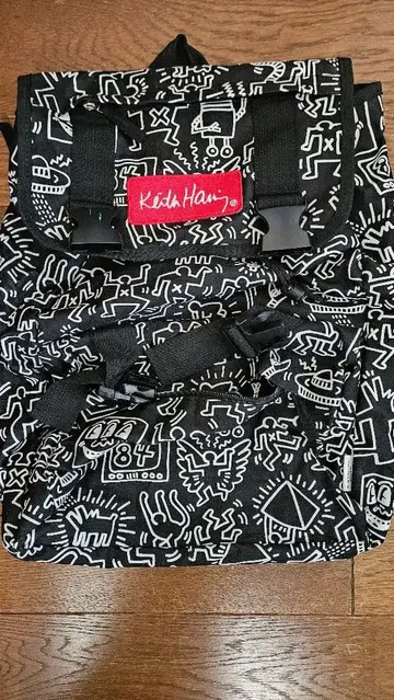 키스 해링 백팩 블랙/화이트