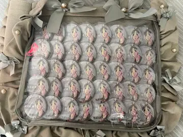 아가마루긴 캔뱃지 40개 & 이타백