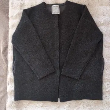 비어즐리 워셔블 니트 코트 그레이 F 사이즈 숏