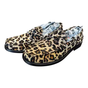 ZARA 레오파드 무늬 로퍼