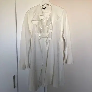 새상품 보관품 택 포함 to be chic