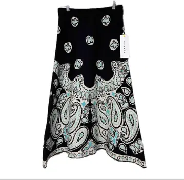 IVISUTO 자카드 니트 SK