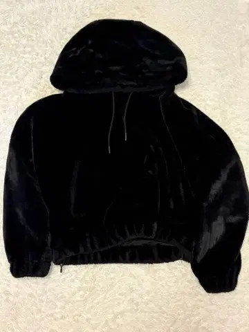 ZARA 플리스 후드티 블랙 / 보아