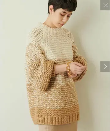 새상품급 위 가제트 THE PAUSE 그라데이션 풀오버 니트