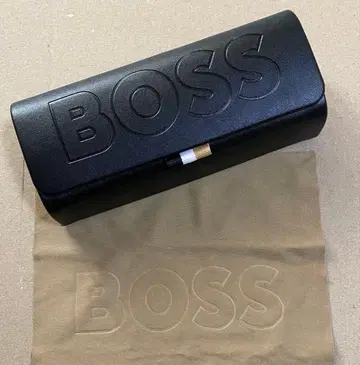 BOSS 안경 케이스, 안경닦이