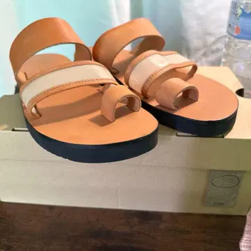 새상품급 PADRONE 샌들