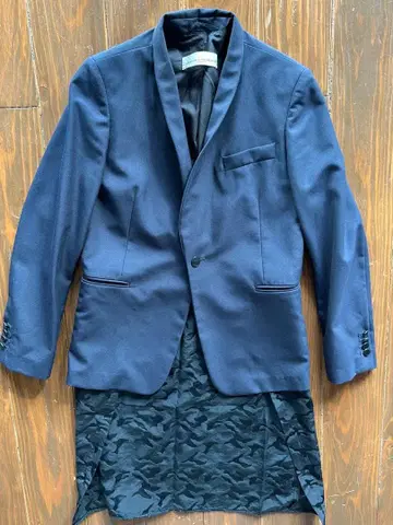 골든구스 다크 네이비x블랙 도킹 2way 자켓