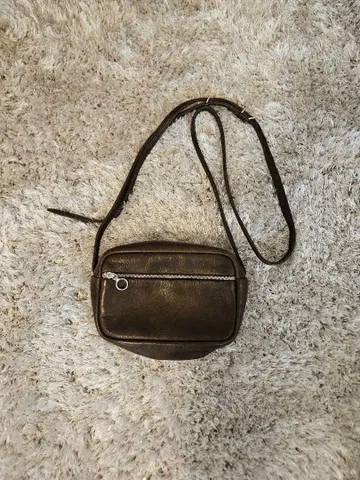 [ Aeta ] 브라운 가죽 숄더백
