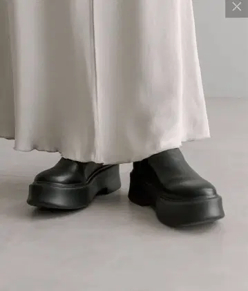 mystic 볼륨 밑창 로퍼