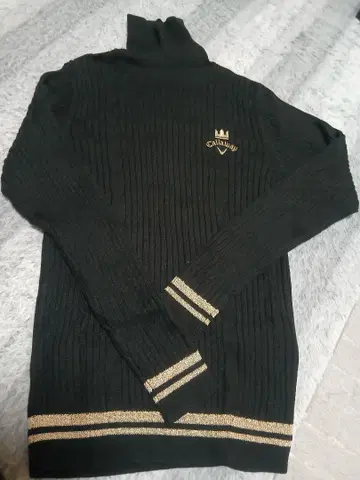 캘러웨이 블랙 터틀넥 스웨터