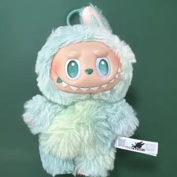 THE MONSTERS Big into Energy