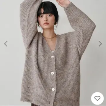 리사이클 폴리 샤기 편직 V넥 가디건/LARUTA