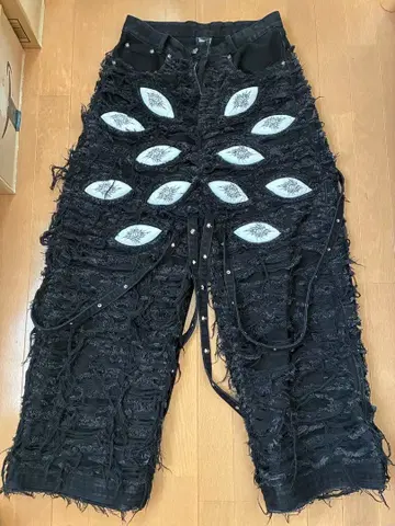 UNIZ 데님 팬츠 화이트 아이즈