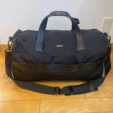 Minotti 블랙 보스턴 백