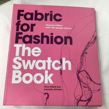 Fabric for Fashion: The Swatch Book