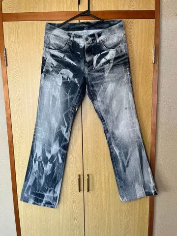 토네이도 마트 y2k 블리치 데님 제품 염색 가공