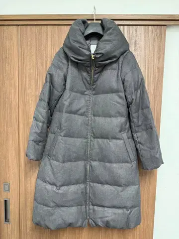 새상품급 DonaMarie 다운 코트 38 롱 고급 그레이