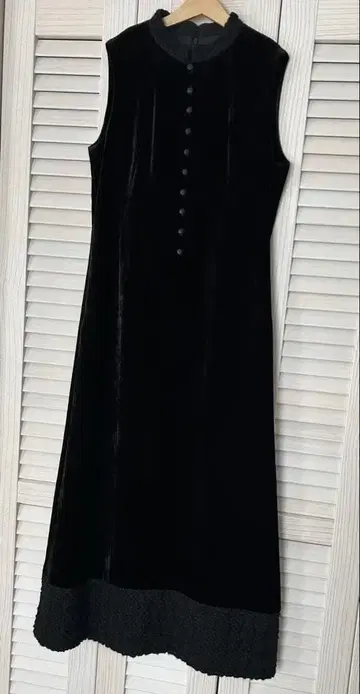 벨로아 차이나 원피스