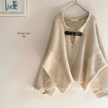 Eimee Law 버클 벨트 포인트 니트 25e2