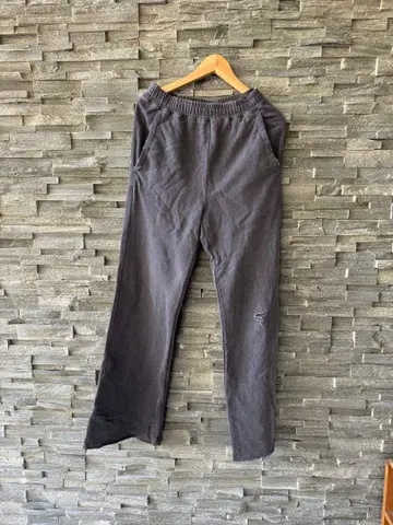 다크 그레이 조거 팬츠