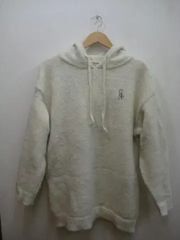 CALNAMUR 후드 부착 스웨터 아이보리 F