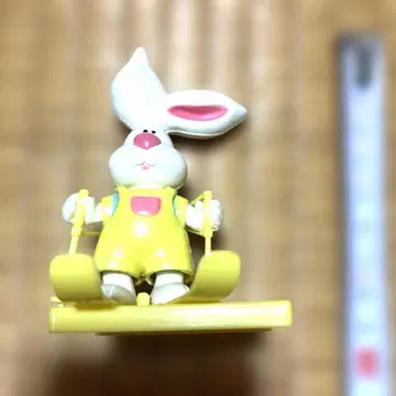 토끼 스키 피규어 쇼와 레트로 빈티지