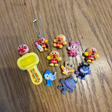 호빵맨 피규어 세트 8개 + 키링