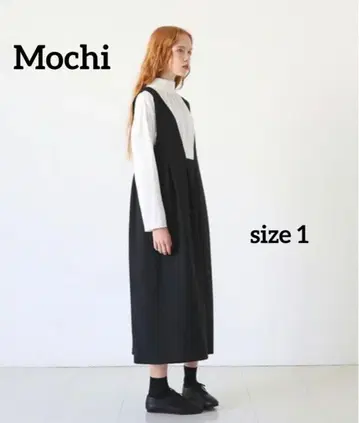 Mocht 네이비 점퍼 턱 스커트