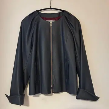 Lui Chantant 인조 가죽 노카라 자켓