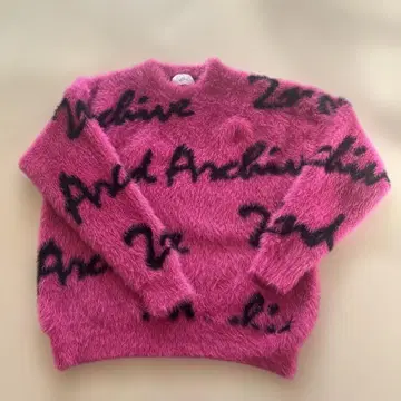 2nd ARCHIVE 핑크 로고 니트