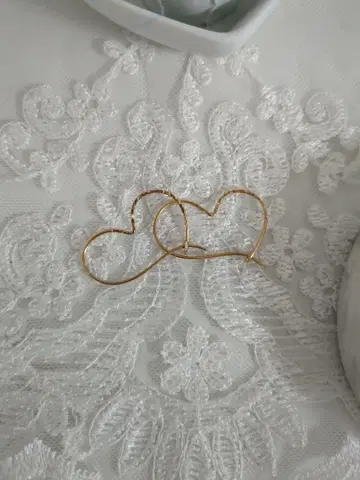 특가 하트형 골드 필드 후프 귀걸이