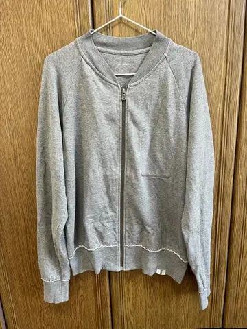 폴스미스 그레이 집업 맨투맨