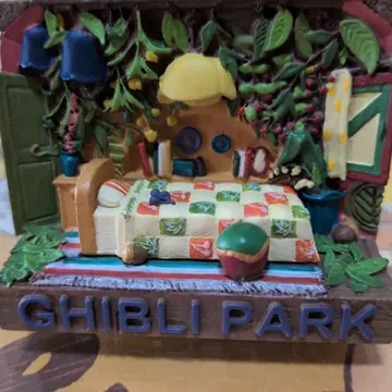 지브리 작품 아리에티의 방.